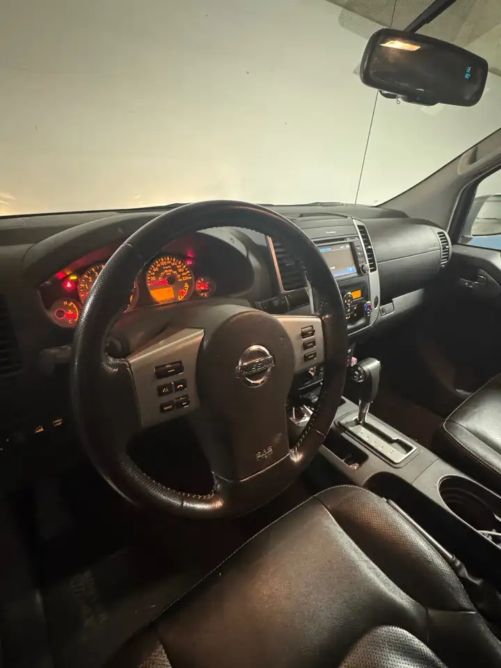 Nissan Frontier снимка Nissan Frontier