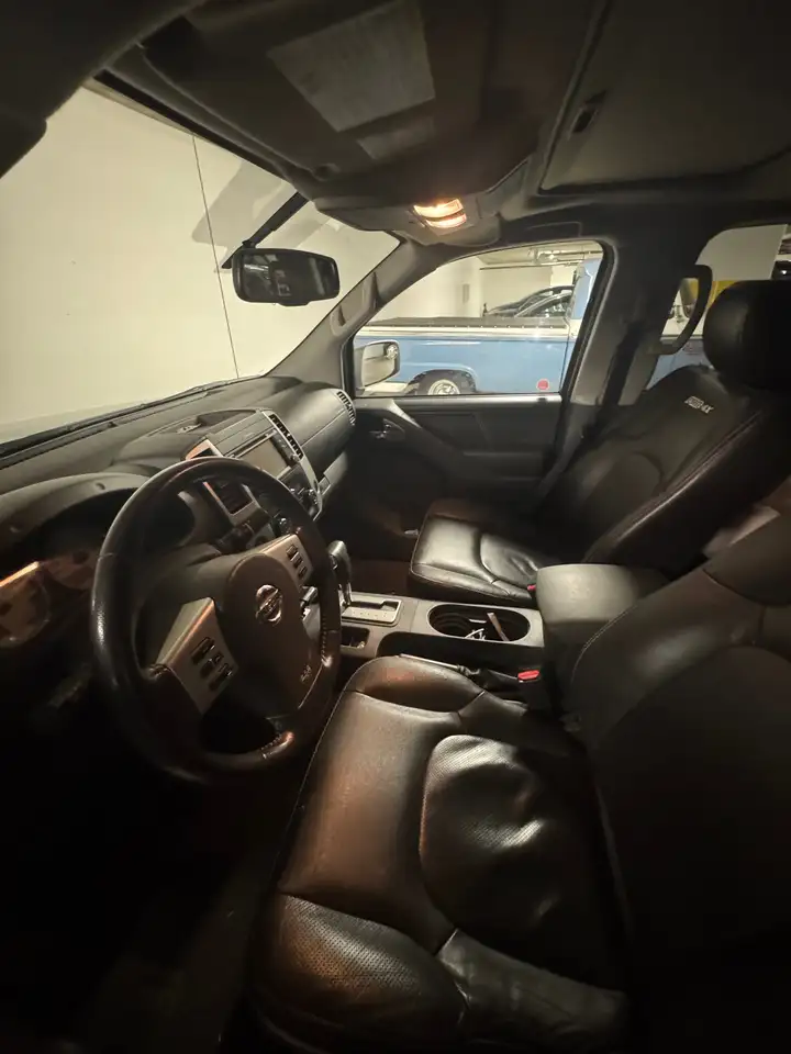 Nissan Frontier снимка Nissan Frontier