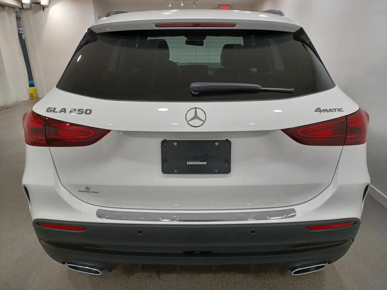 Mercedes-Benz GLA photo Mercedes-Benz GLA