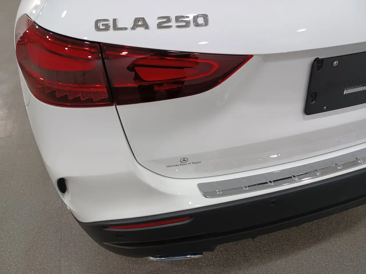 Mercedes-Benz GLA photo Mercedes-Benz GLA