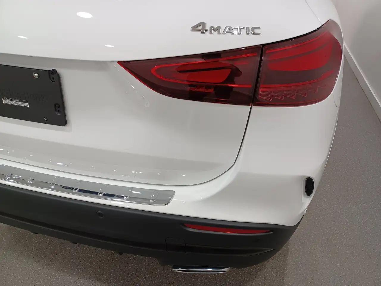 Mercedes-Benz GLA photo Mercedes-Benz GLA