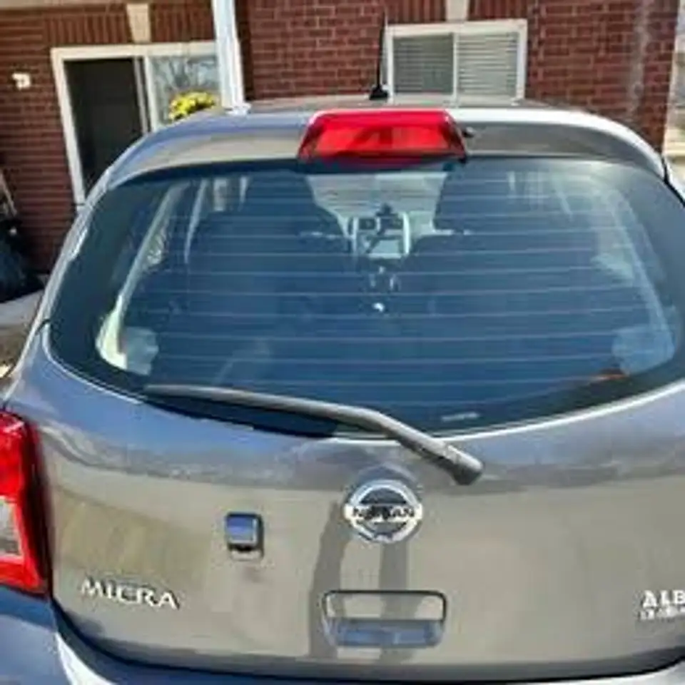 Nissan Micra снимка Nissan Micra