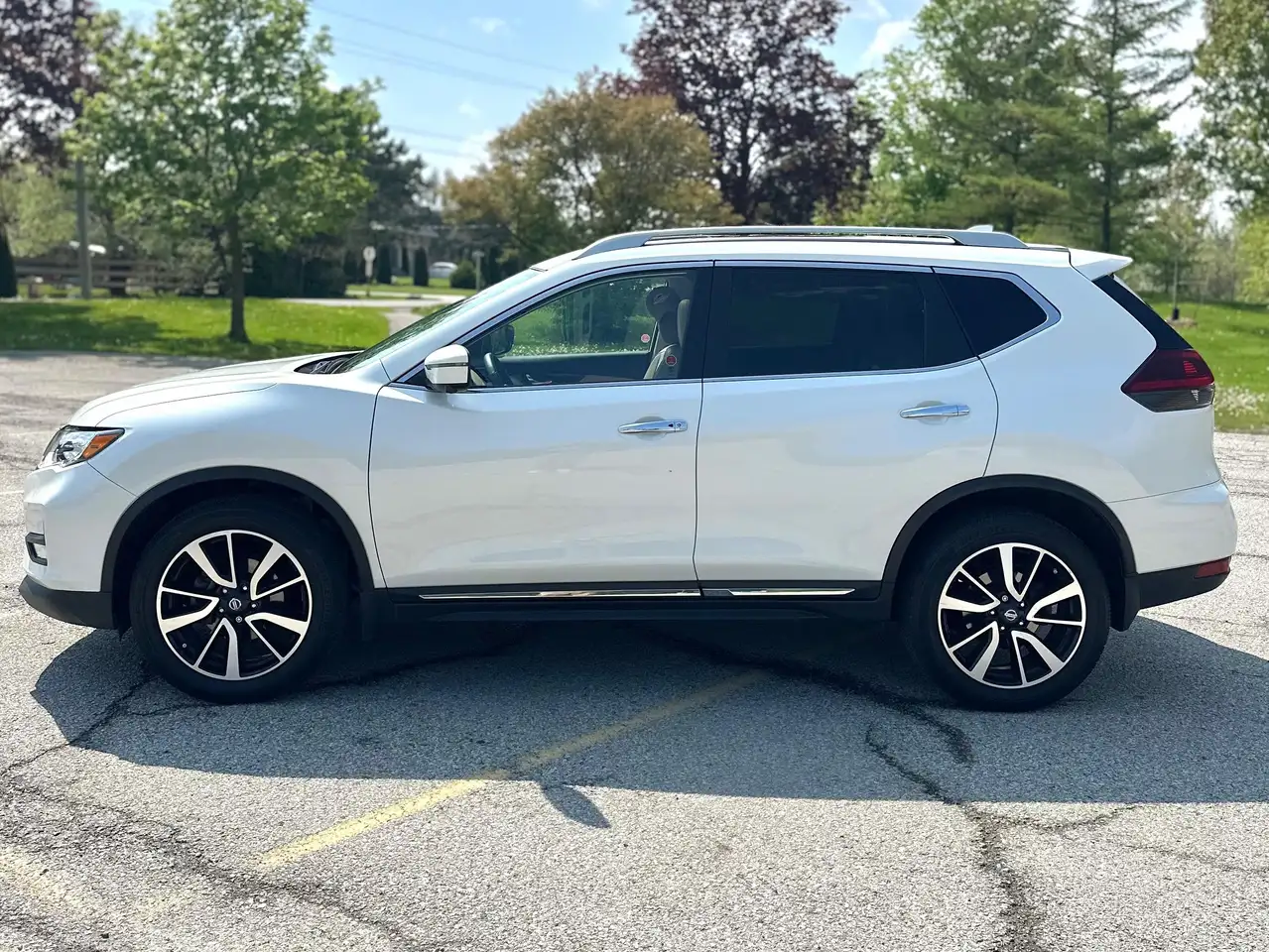 Nissan Rogue photo Nissan Rogue