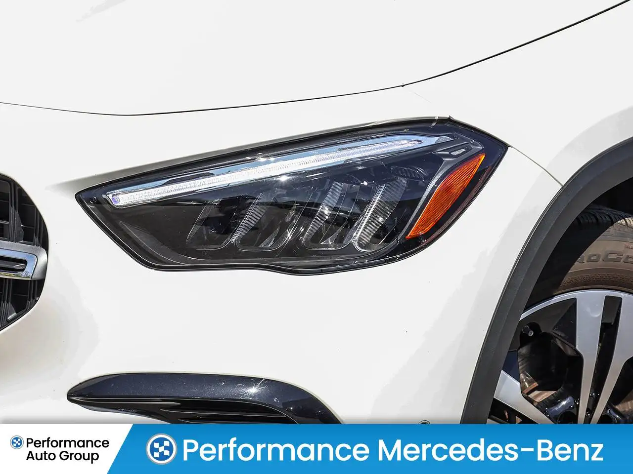 Mercedes-Benz GLA photo Mercedes-Benz GLA