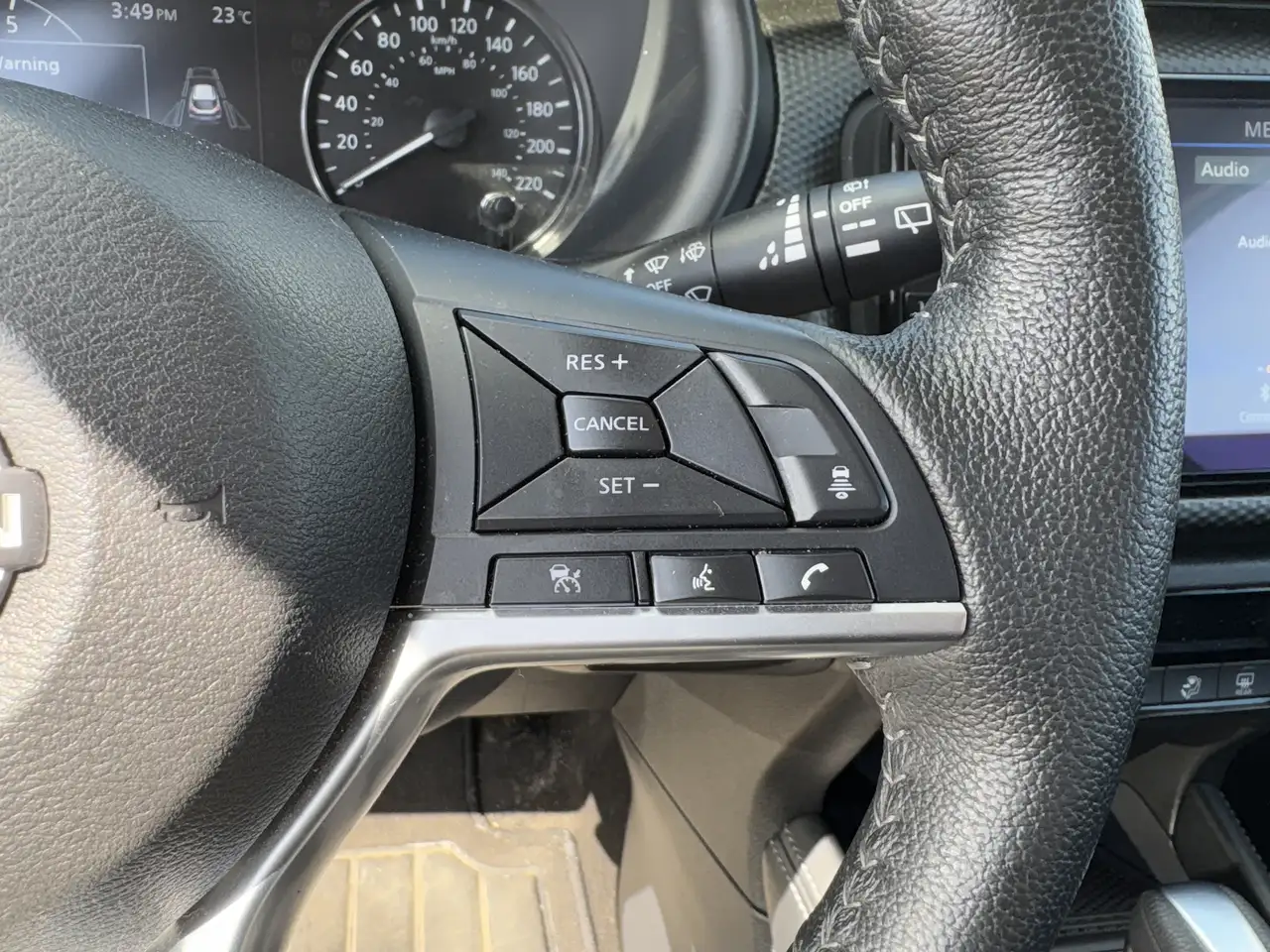 Nissan Kicks снимка Nissan Kicks