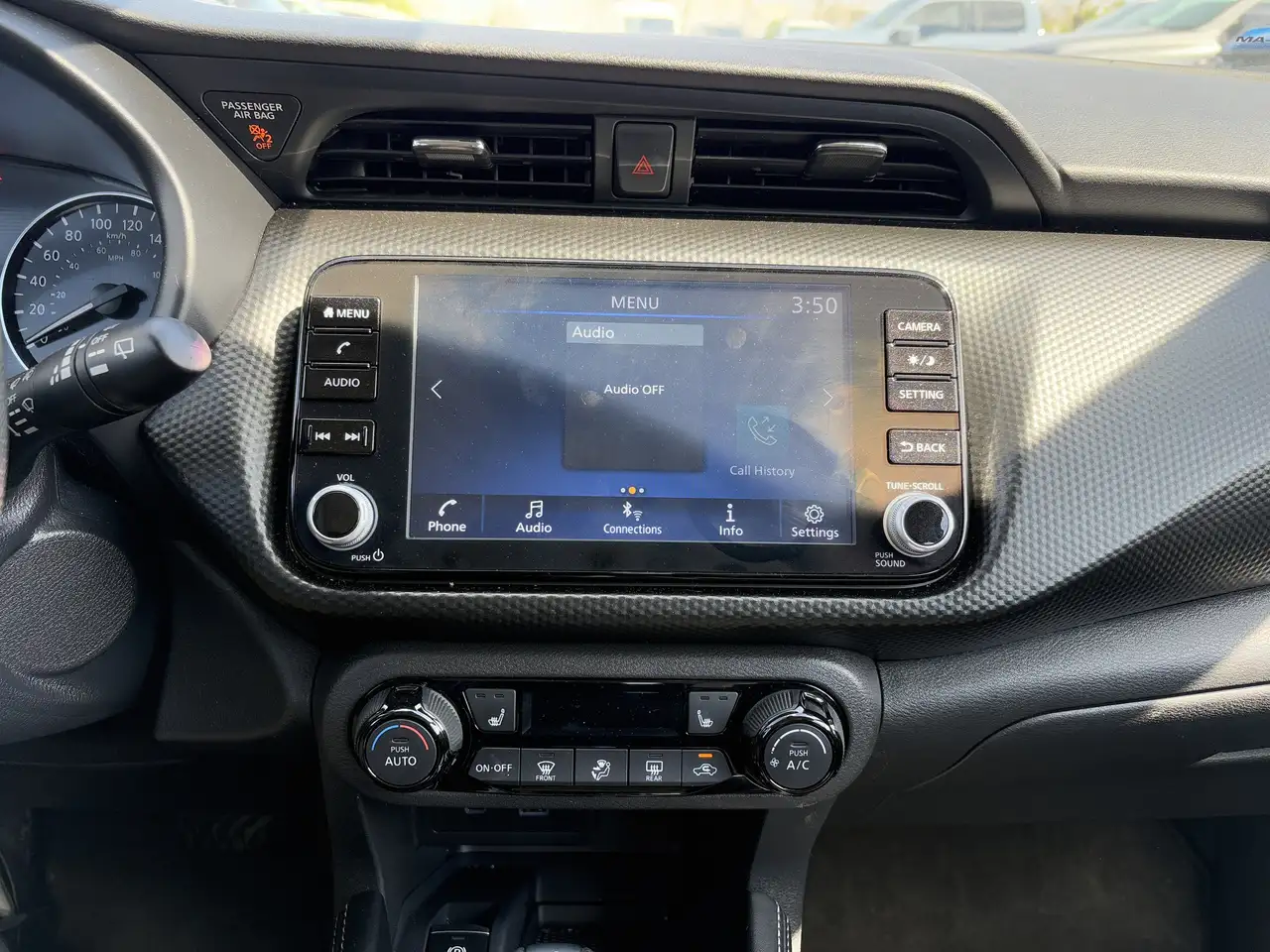 Nissan Kicks снимка Nissan Kicks