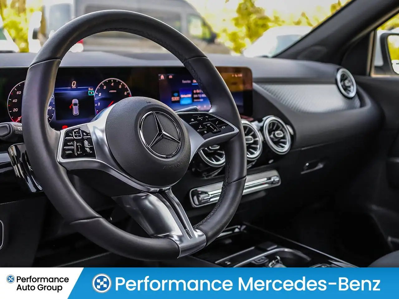 Mercedes-Benz GLA photo Mercedes-Benz GLA