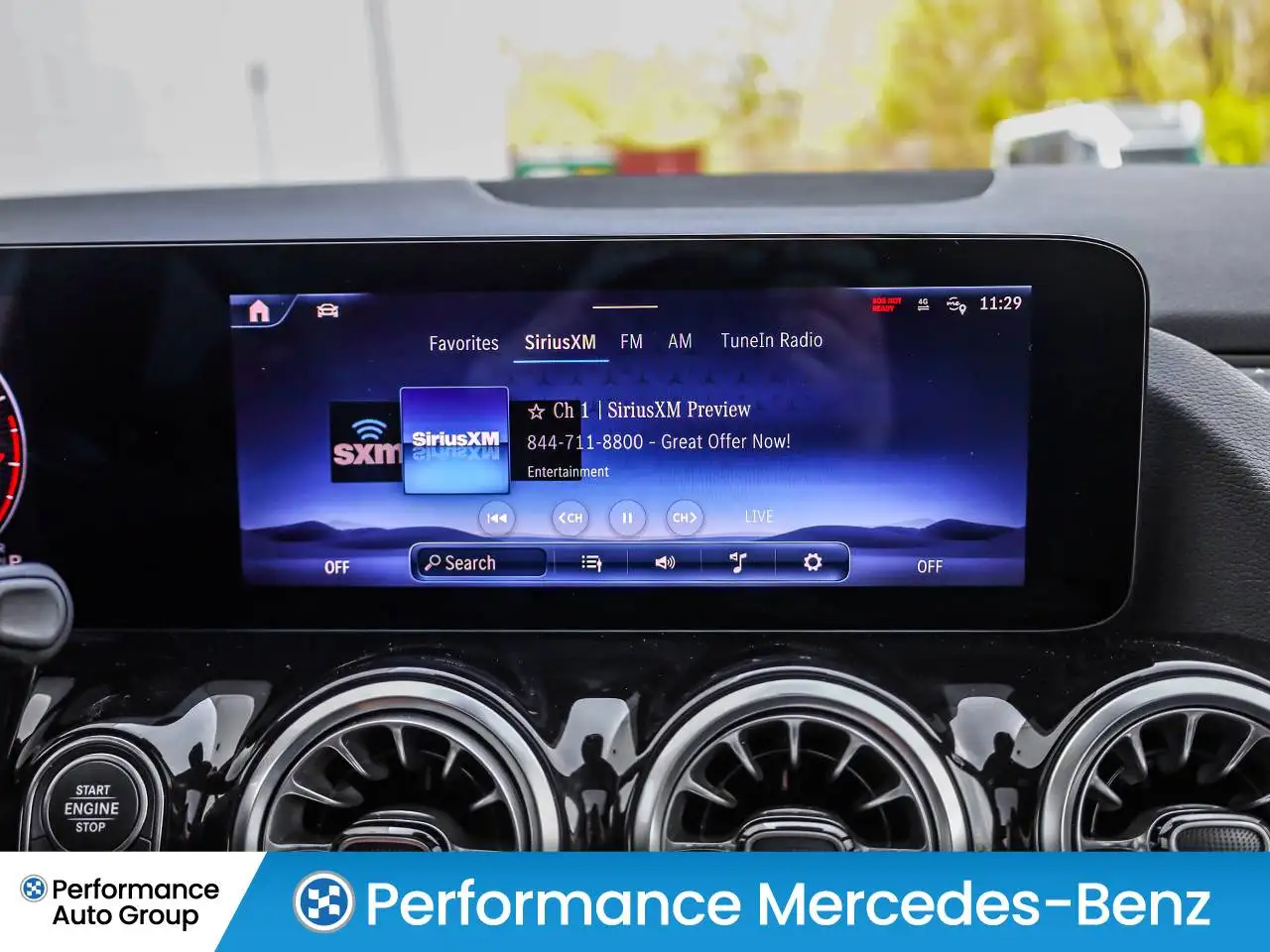 Mercedes-Benz GLA photo Mercedes-Benz GLA