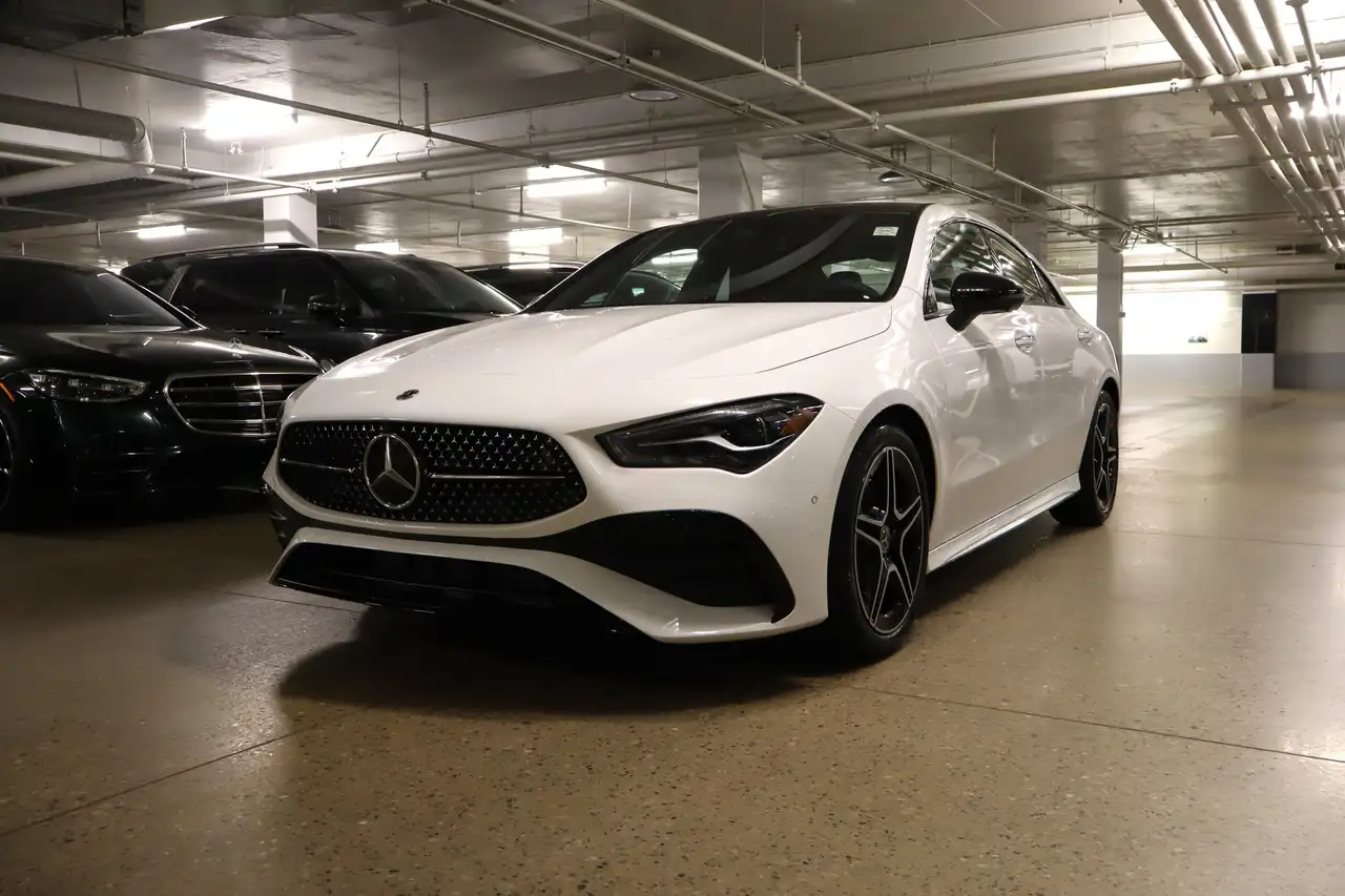Mercedes-Benz CLA photo Mercedes-Benz CLA