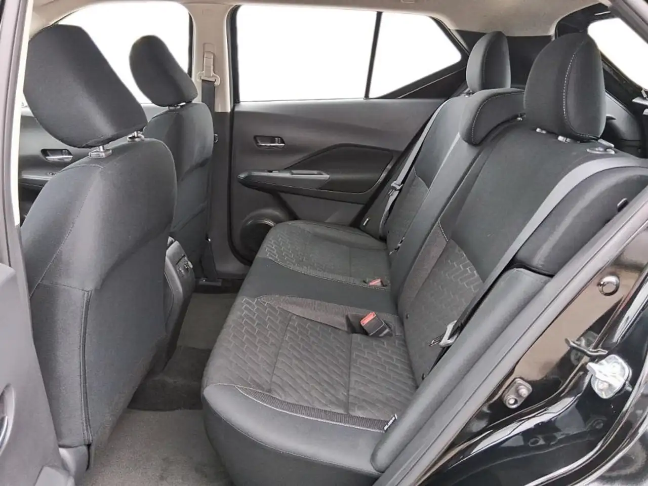 Nissan Kicks photo Nissan Kicks