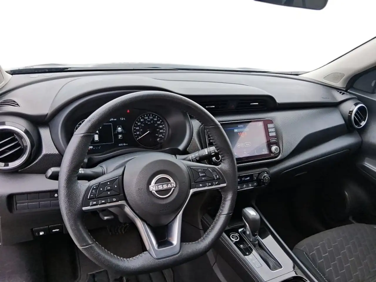 Nissan Kicks photo Nissan Kicks