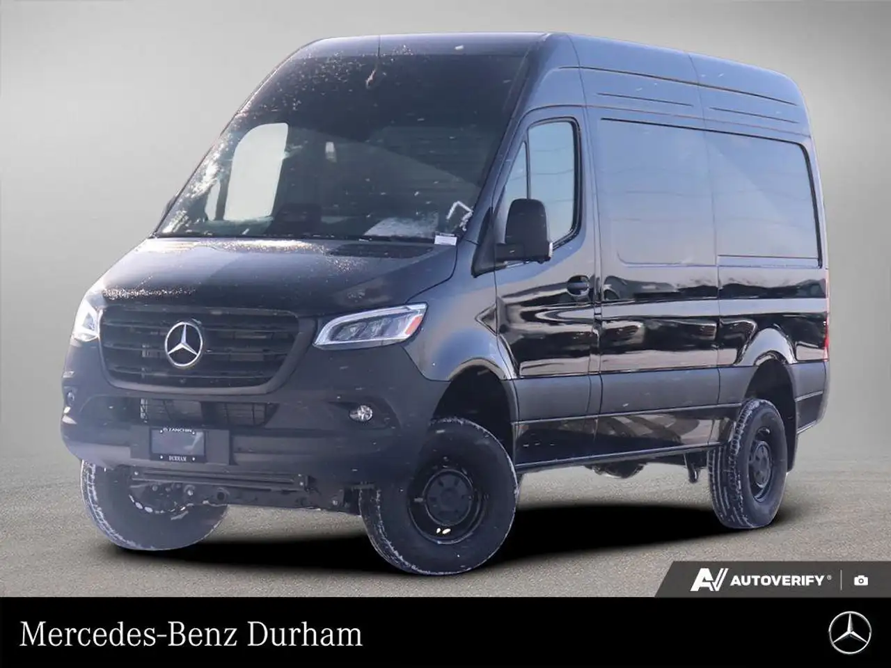 Mercedes-Benz Sprinter снимка Mercedes-Benz Sprinter
