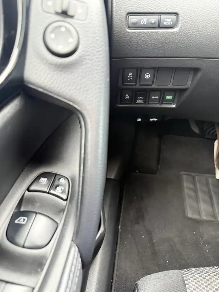 Nissan Qashqai снимка Nissan Qashqai