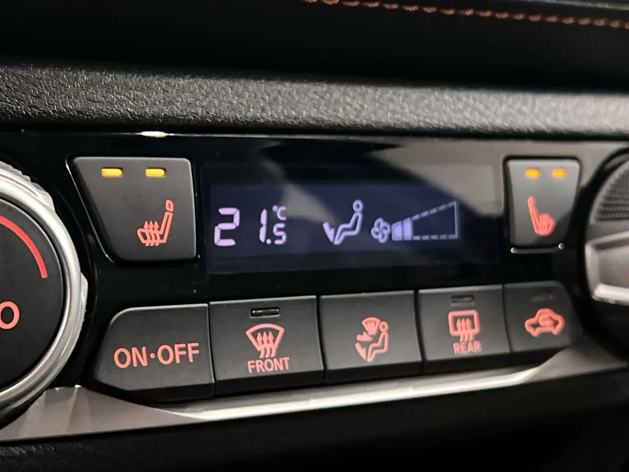 Nissan Kicks photo Nissan Kicks