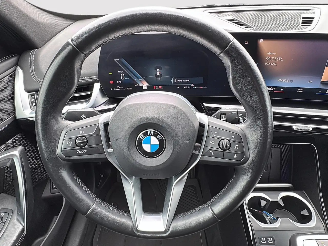 BMW X1 снимка BMW X1