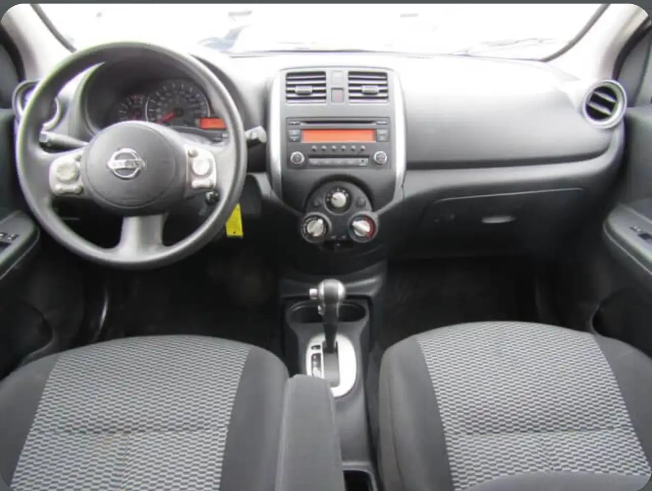 Nissan Micra fotografie Nissan Micra