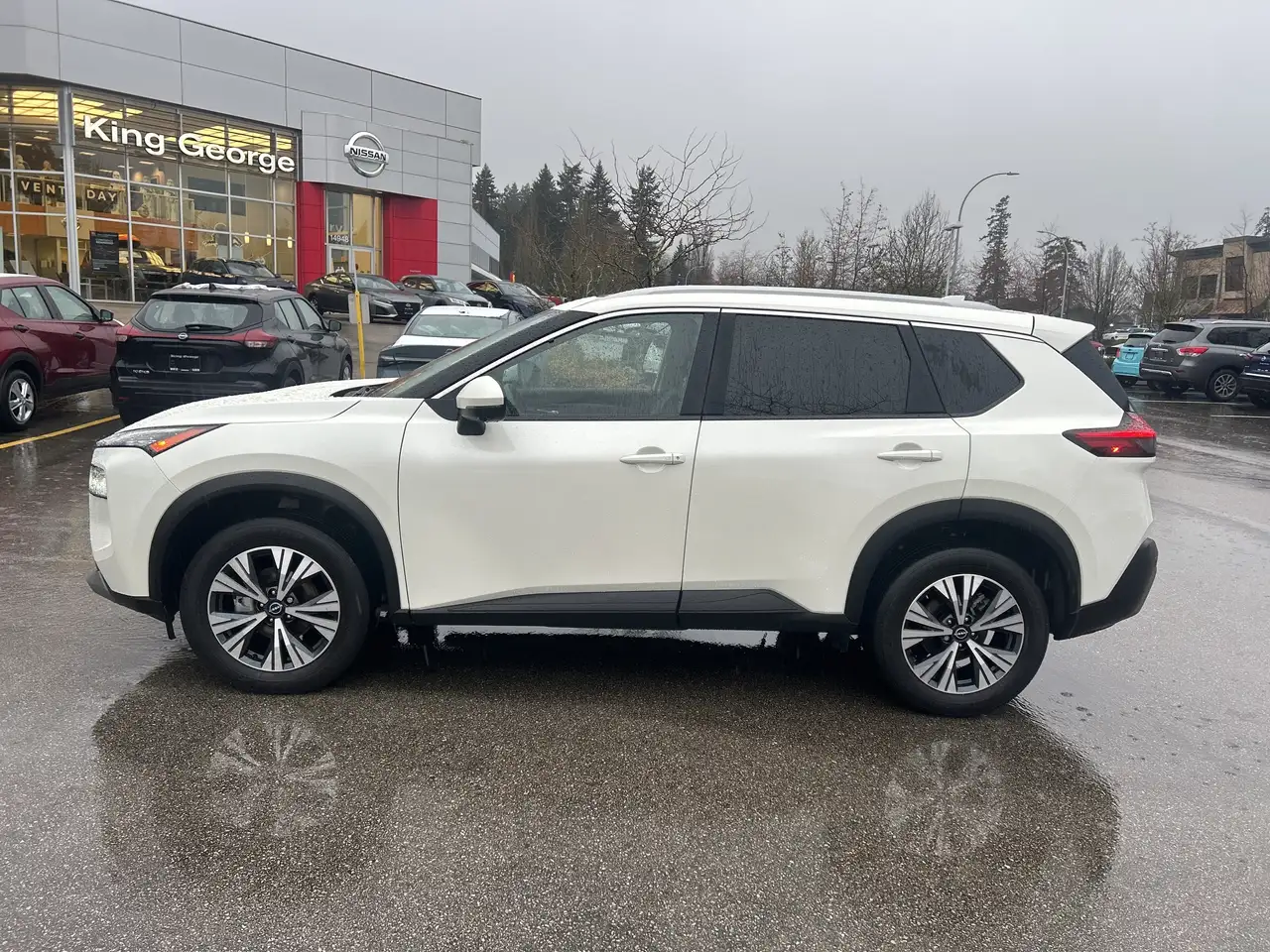 Nissan Rogue photo Nissan Rogue