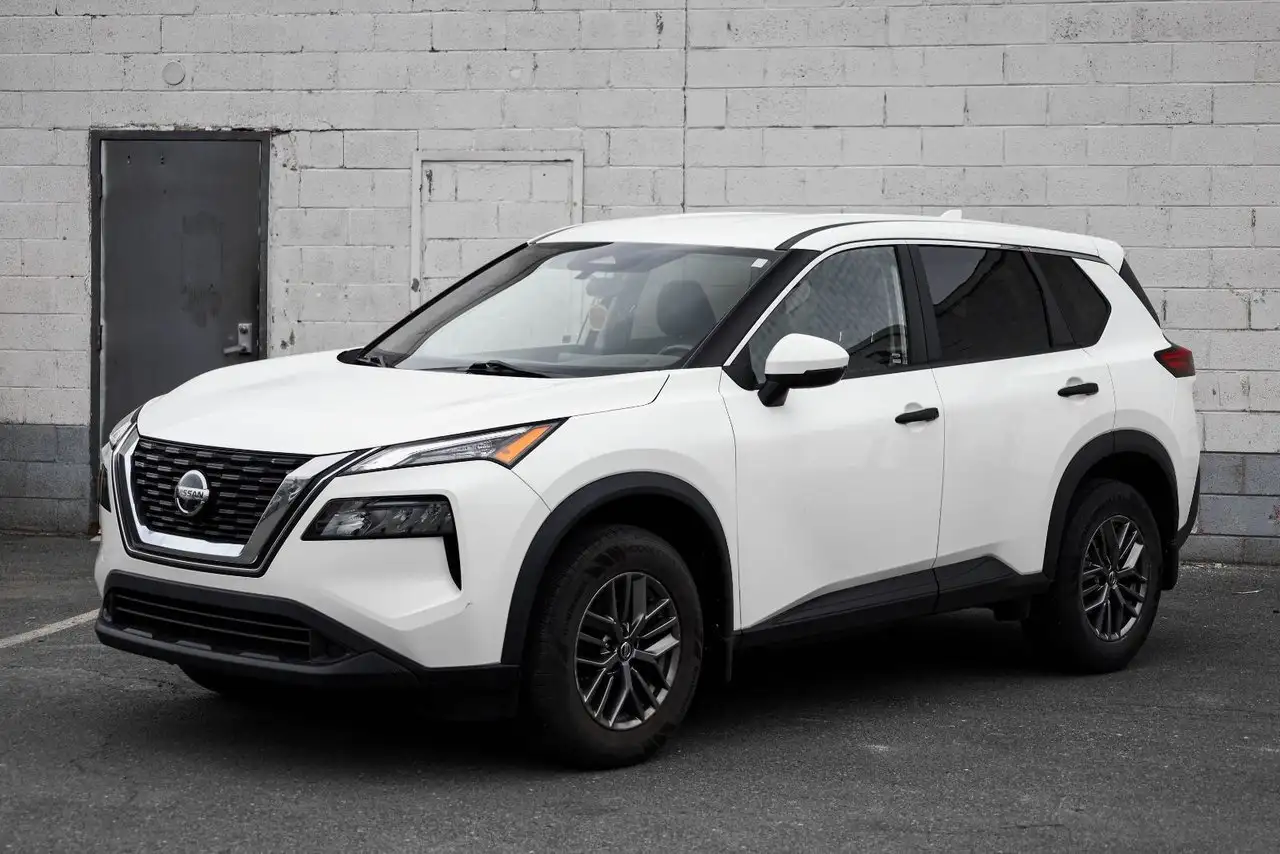 Nissan Rogue снимка Nissan Rogue