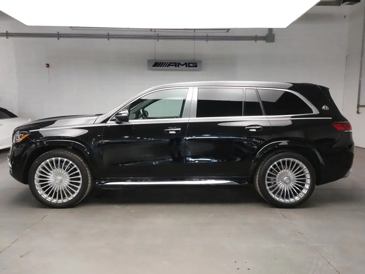 Mercedes-Benz GLS снимка Mercedes-Benz GLS