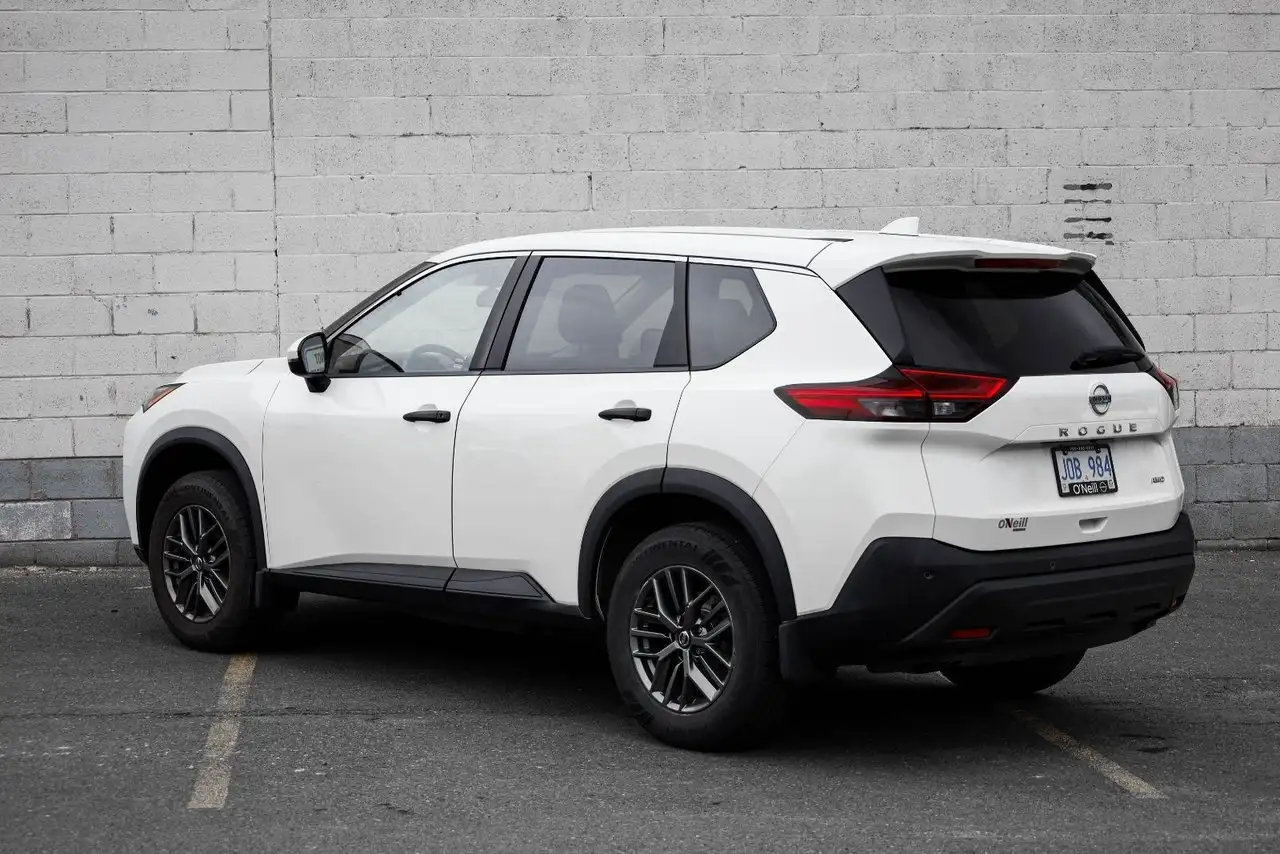 Nissan Rogue снимка Nissan Rogue