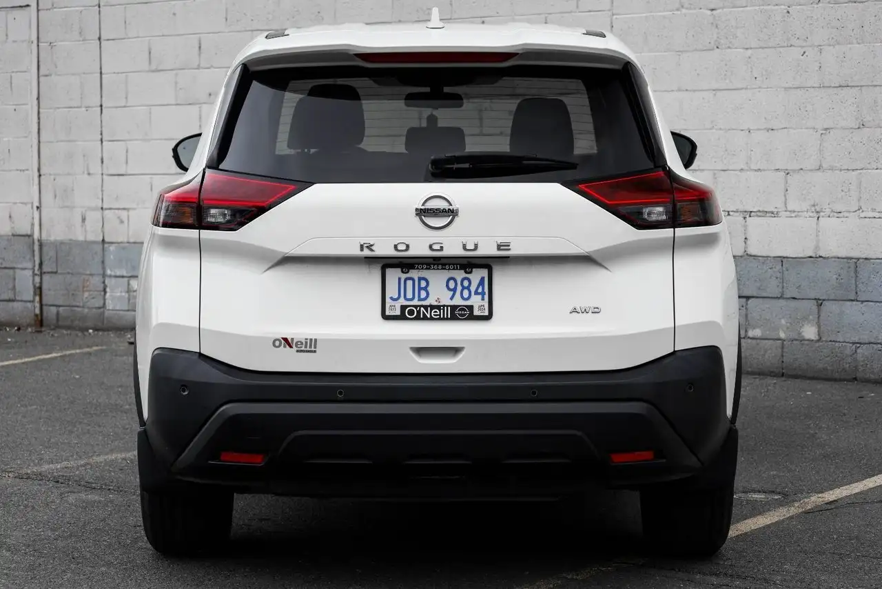Nissan Rogue снимка Nissan Rogue