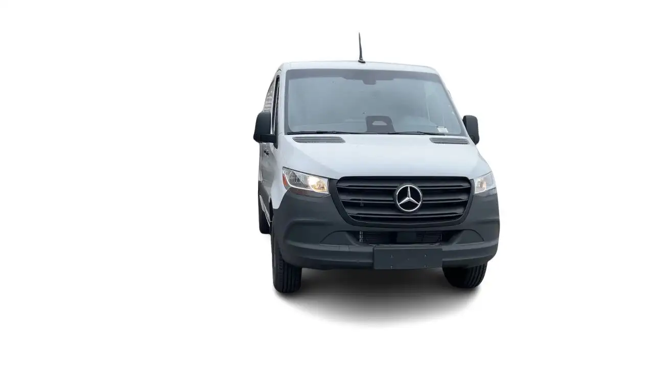 Mercedes-Benz Sprinter снимка Mercedes-Benz Sprinter