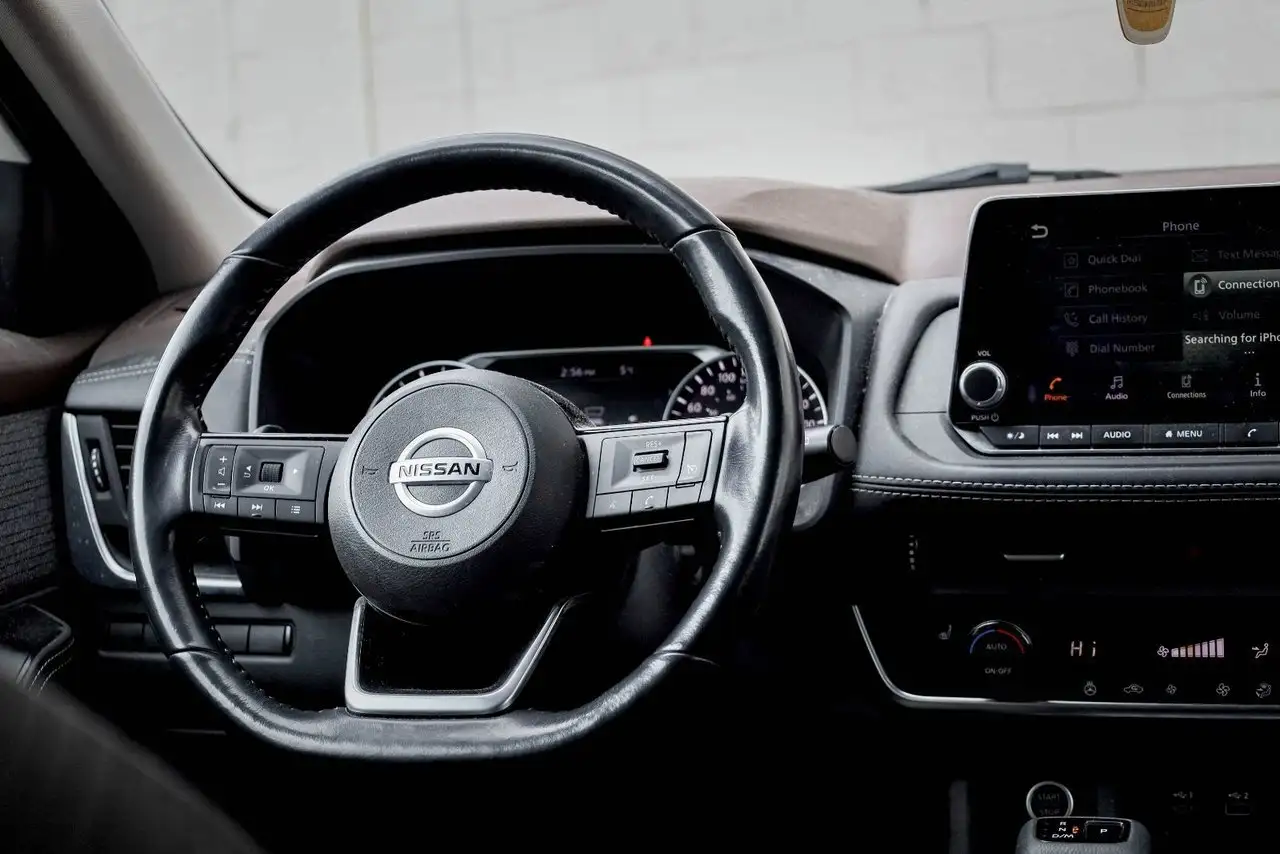 Nissan Rogue снимка Nissan Rogue