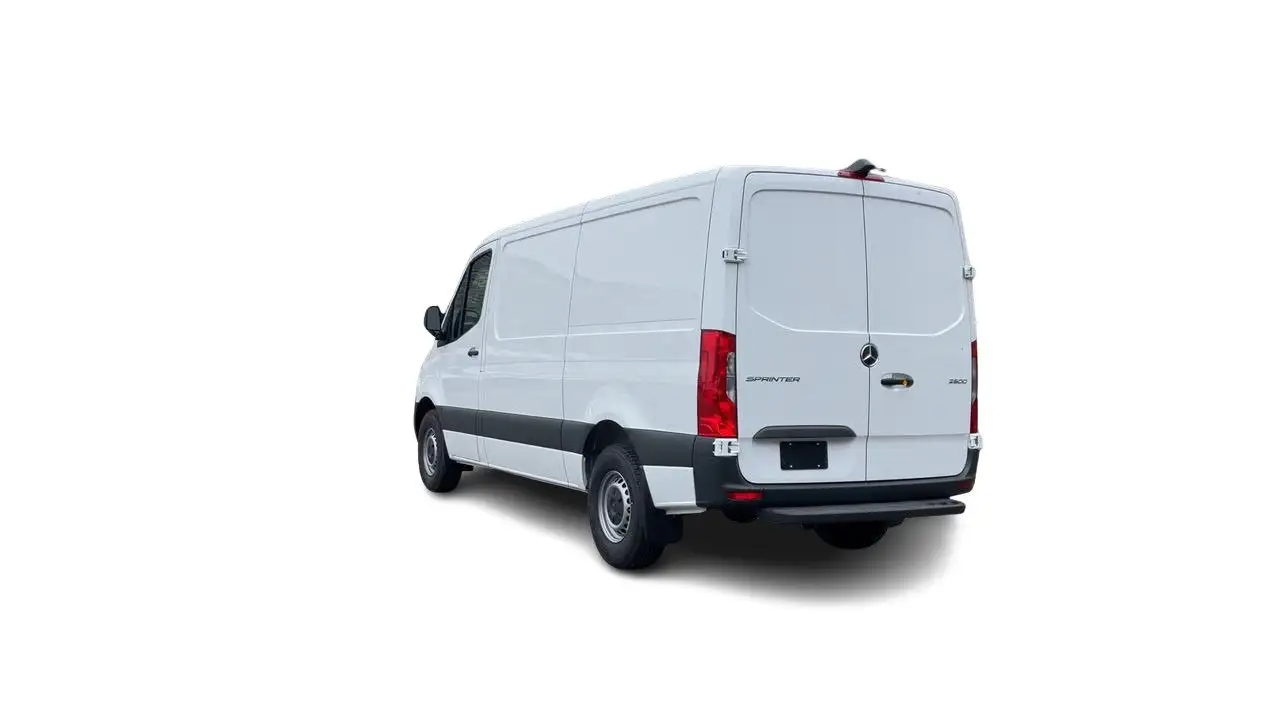 Mercedes-Benz Sprinter снимка Mercedes-Benz Sprinter