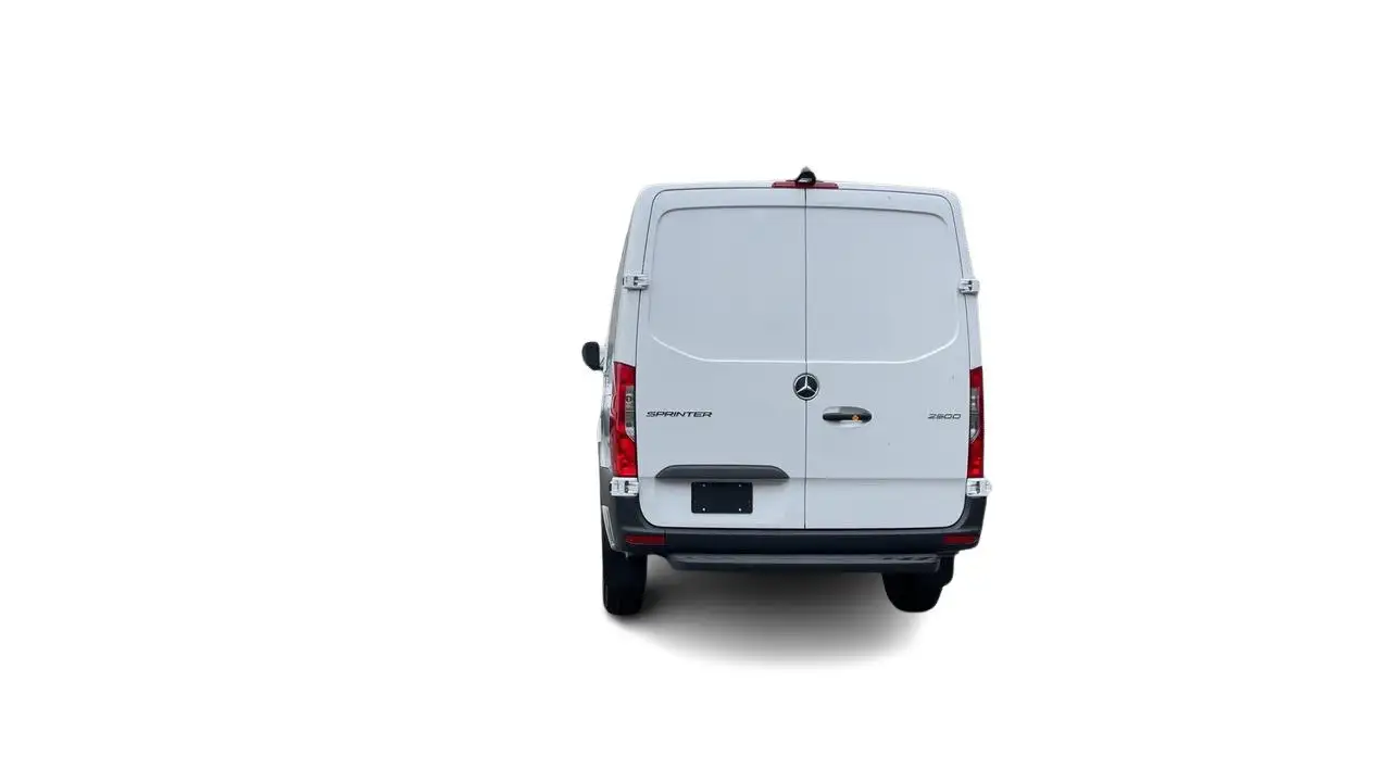 Mercedes-Benz Sprinter снимка Mercedes-Benz Sprinter