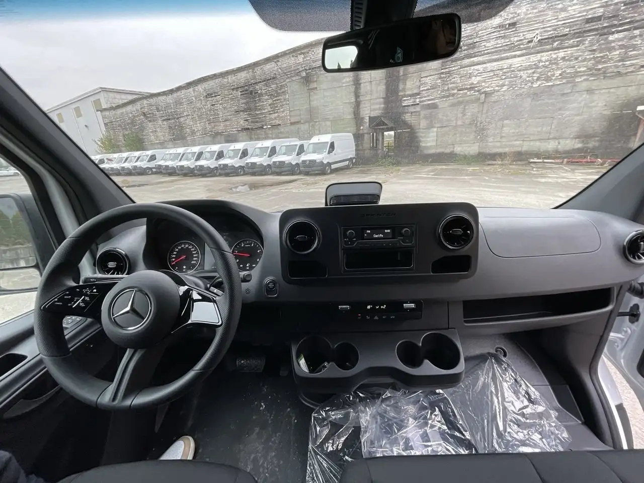Mercedes-Benz Sprinter снимка Mercedes-Benz Sprinter