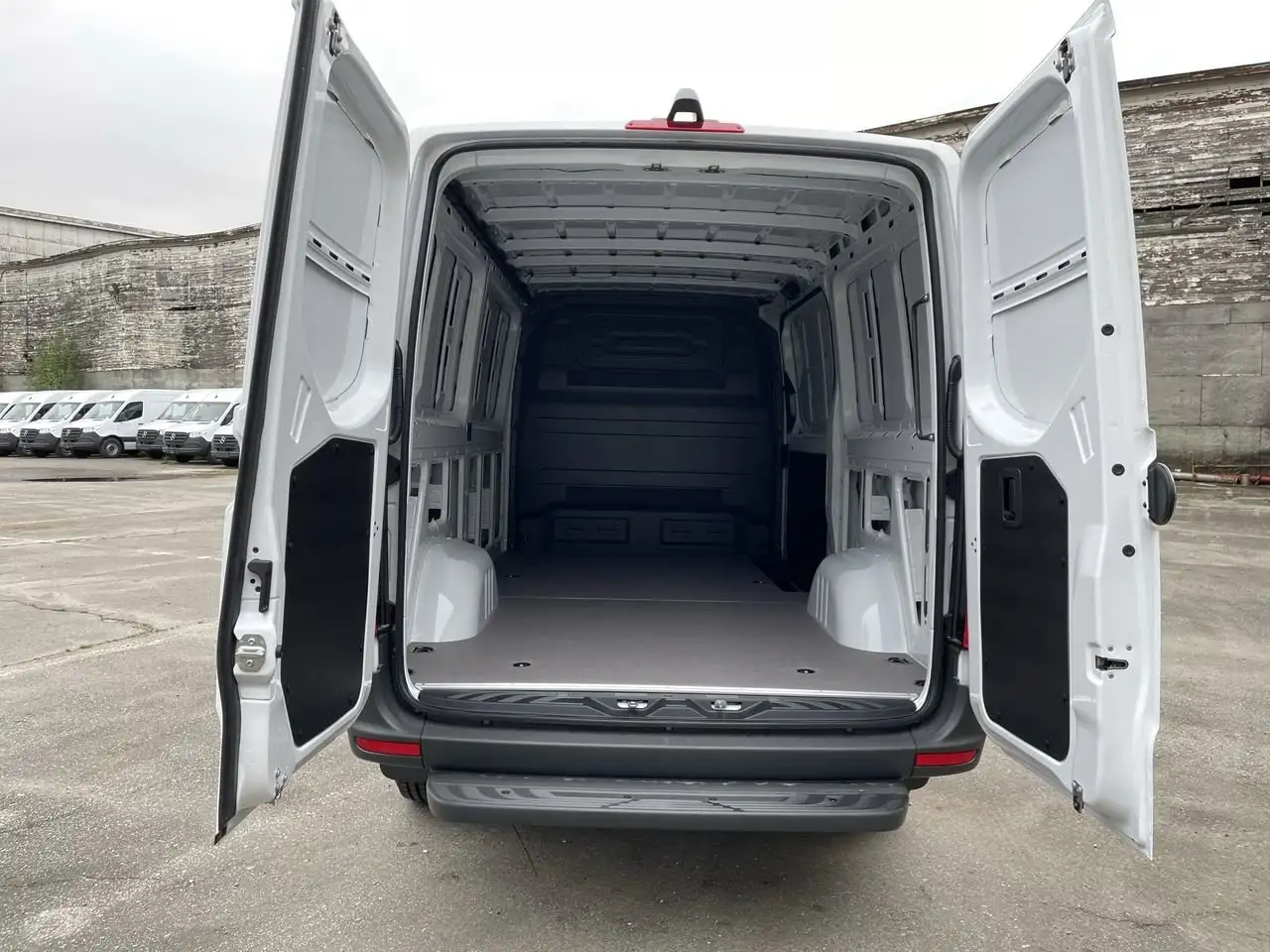Mercedes-Benz Sprinter снимка Mercedes-Benz Sprinter