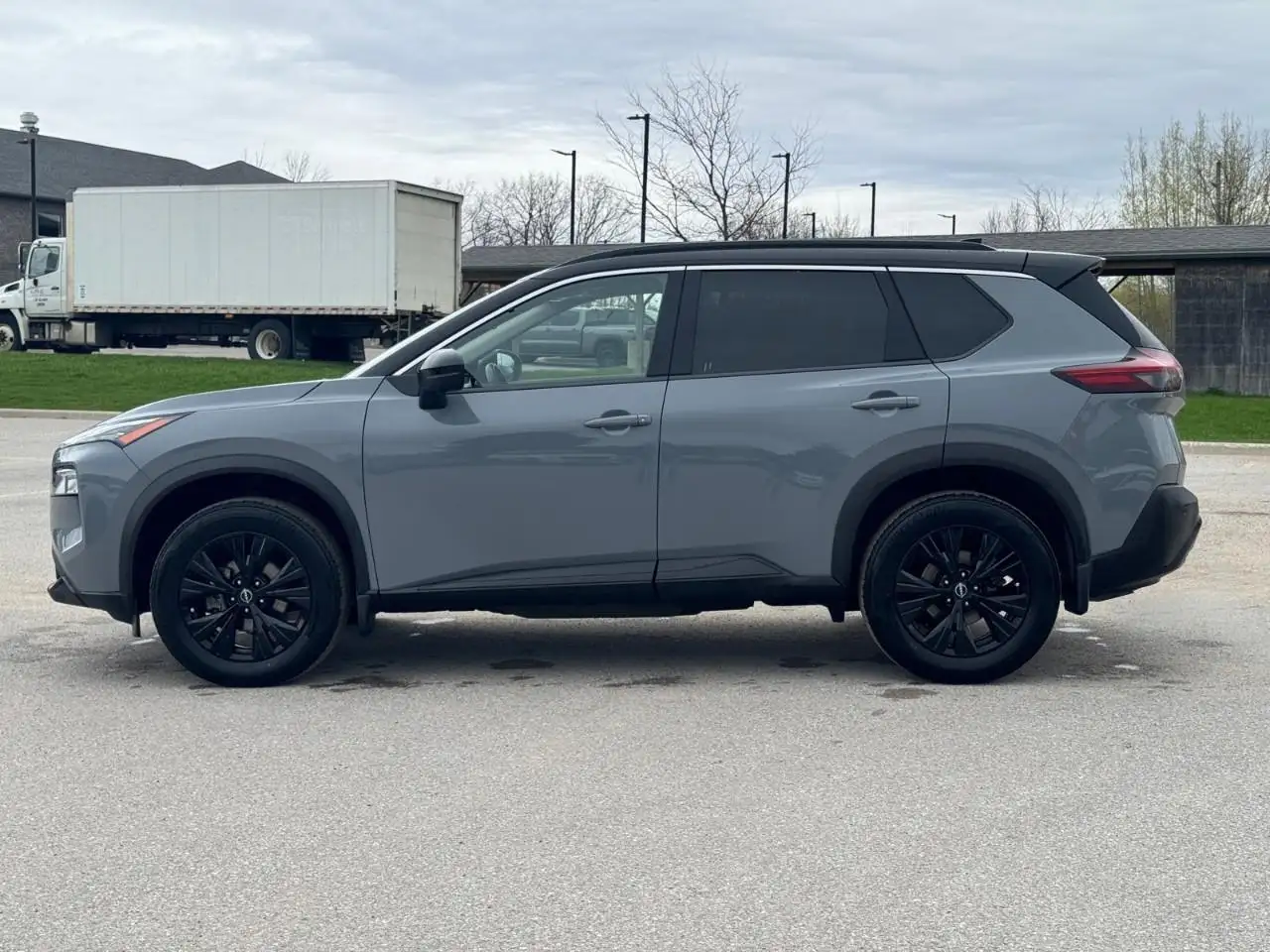 Nissan Rogue fotografie Nissan Rogue