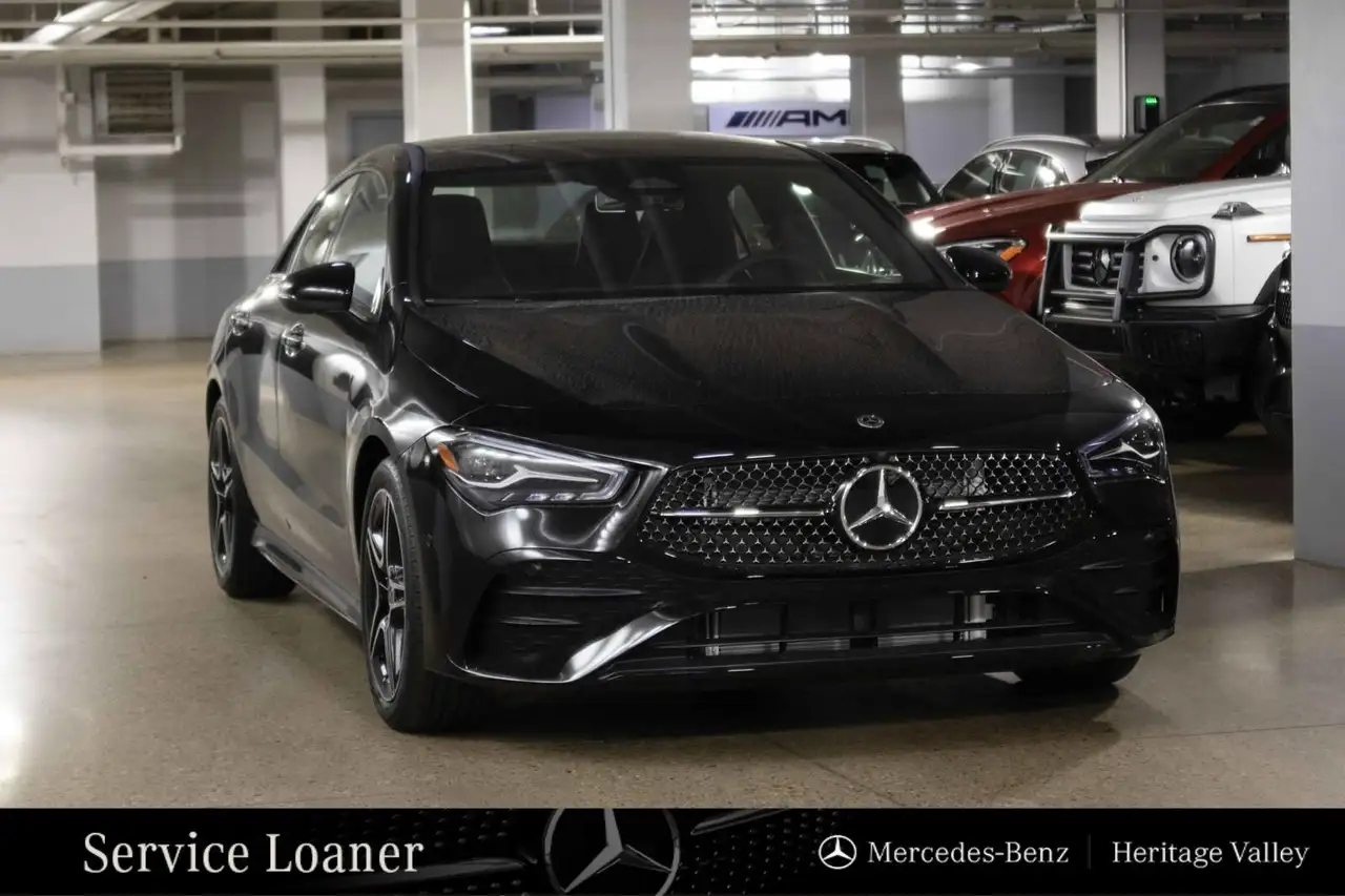 Mercedes-Benz CLA снимка Mercedes-Benz CLA