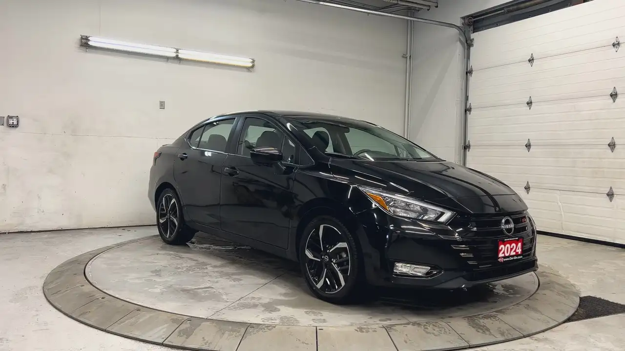 Nissan Versa снимка Nissan Versa