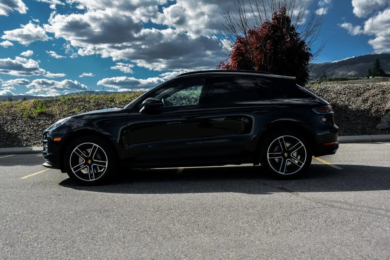 Porsche Macan снимка Porsche Macan