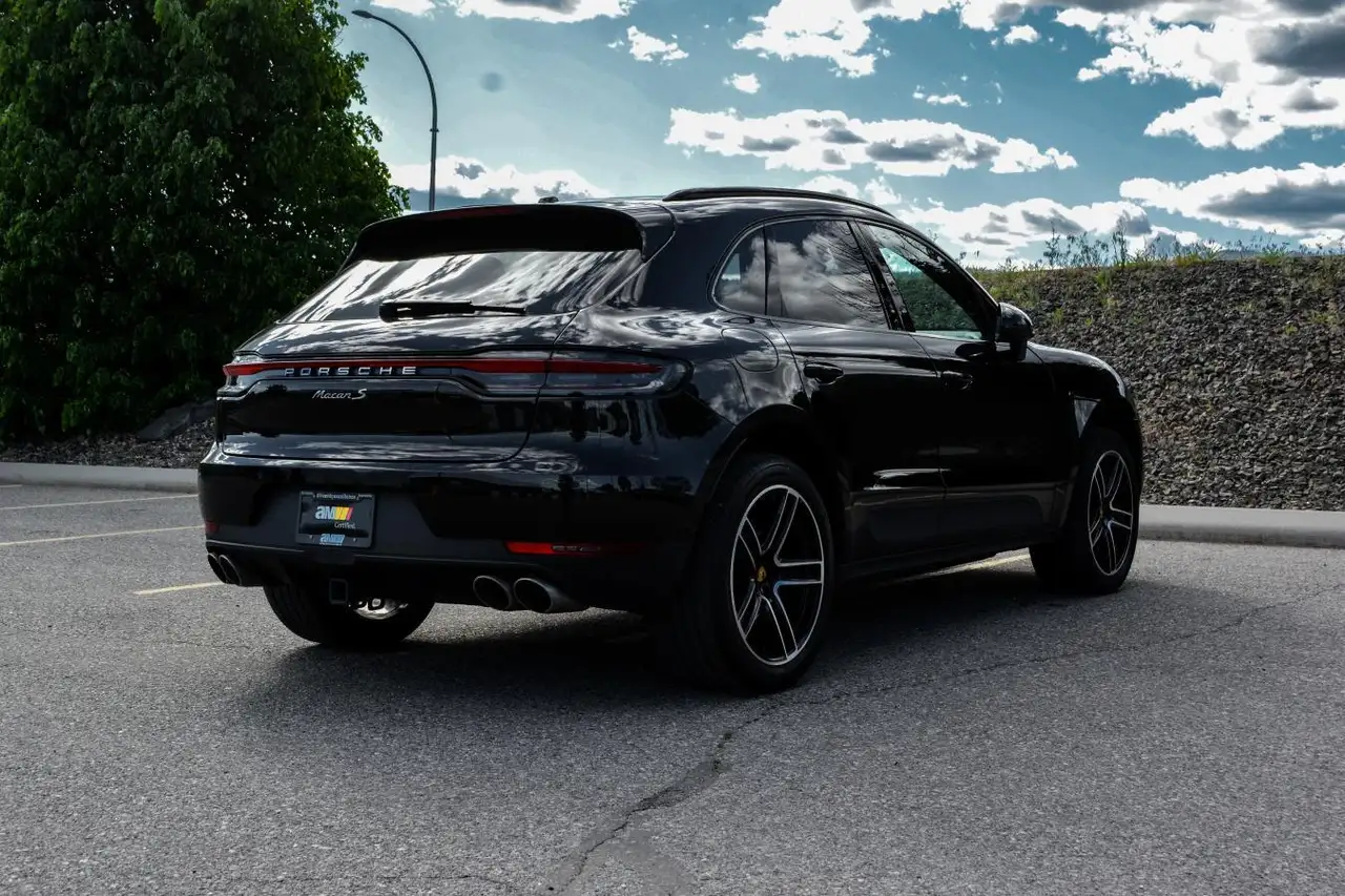 Porsche Macan снимка Porsche Macan