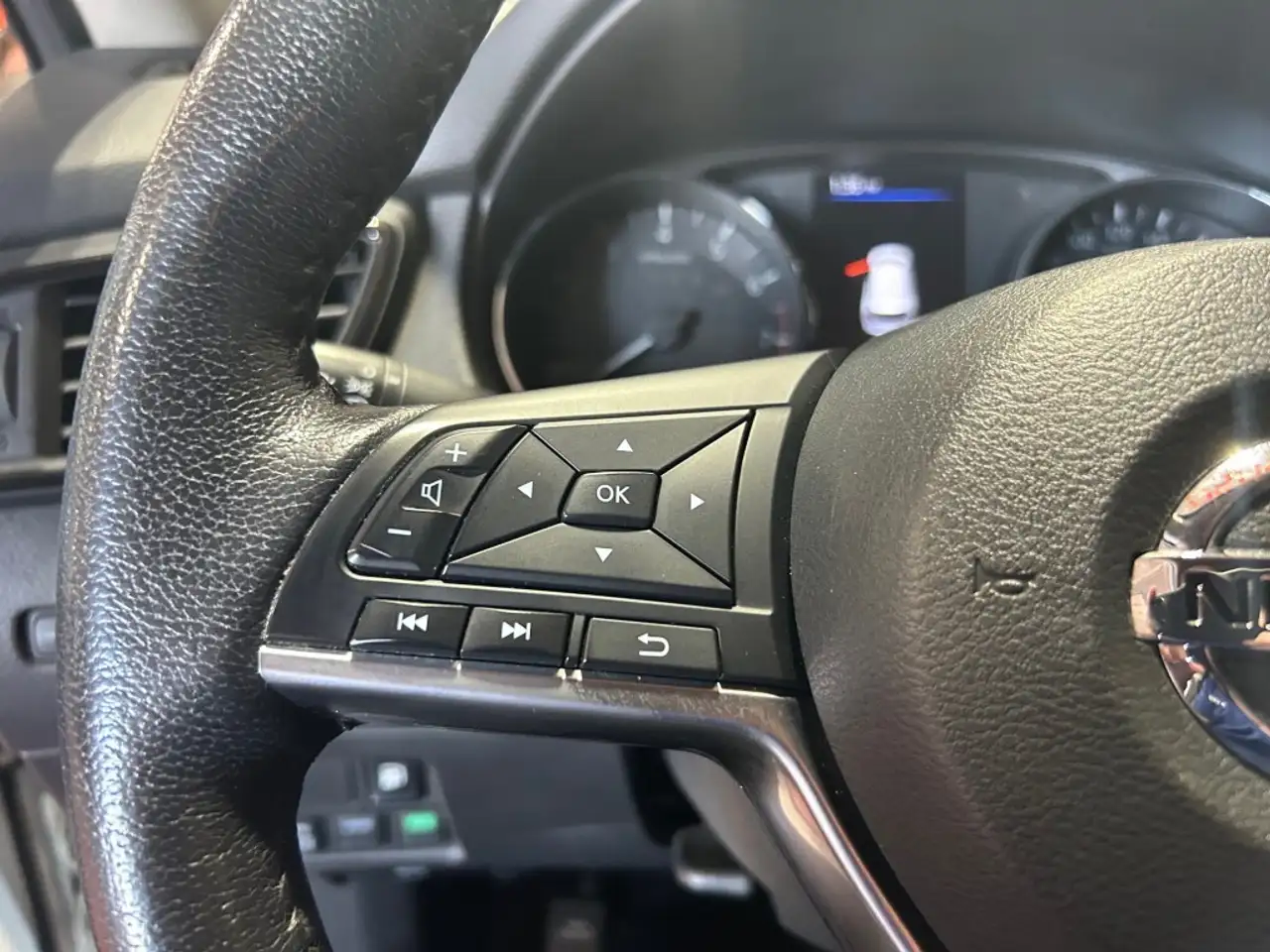 Nissan Rogue photo Nissan Rogue