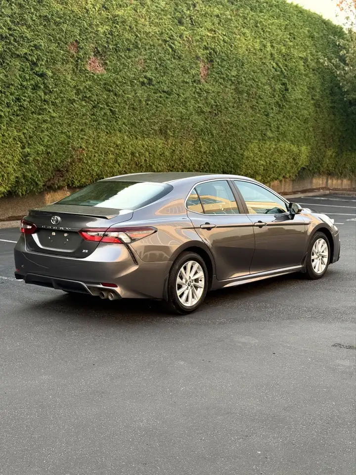 Toyota Camry снимка Toyota Camry