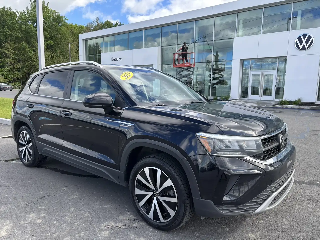 2023 Volkswagen Taos