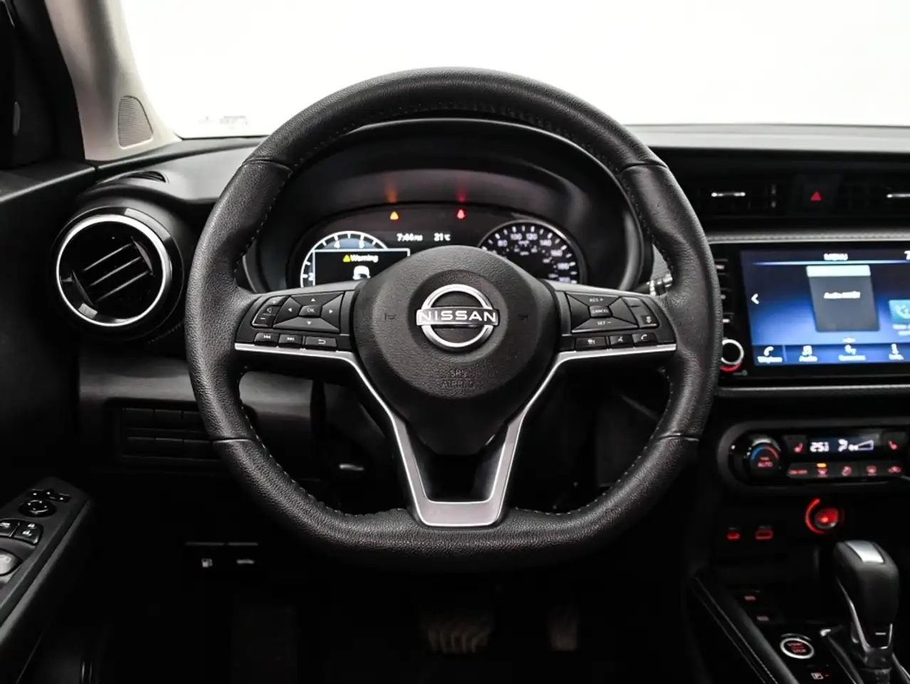 Nissan Kicks снимка Nissan Kicks