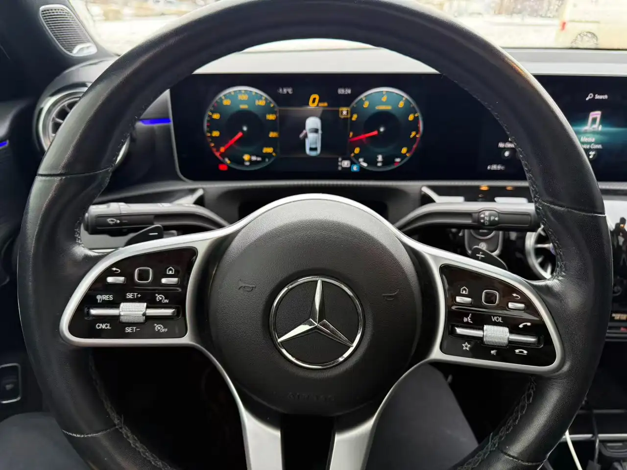 Mercedes-Benz A-Class снимка Mercedes-Benz A-Class