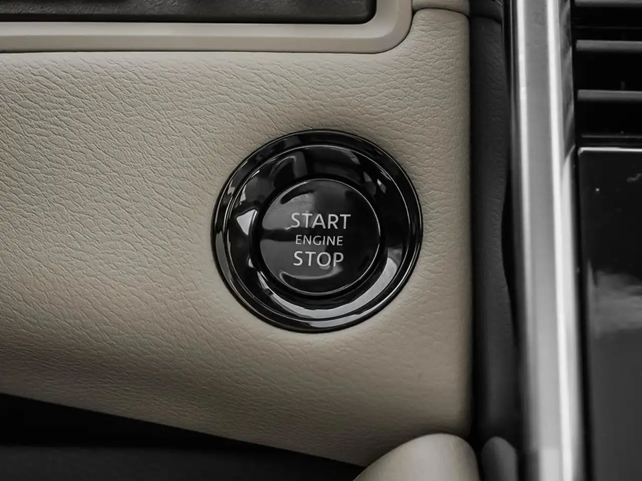 Nissan Armada fotografie Nissan Armada