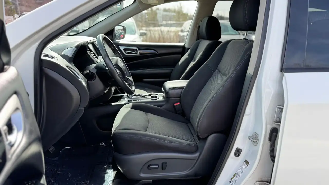 Nissan Pathfinder fotografie Nissan Pathfinder