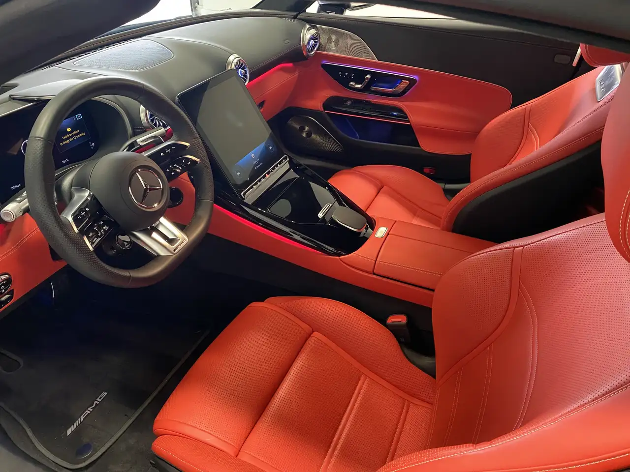 Mercedes-Benz SL снимка Mercedes-Benz SL