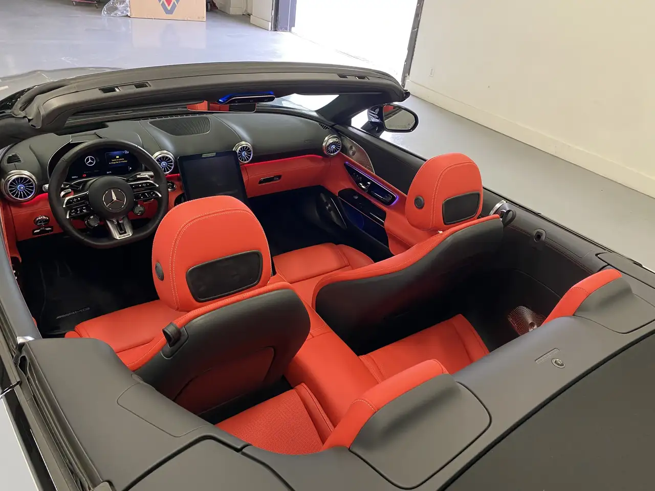 Mercedes-Benz SL снимка Mercedes-Benz SL