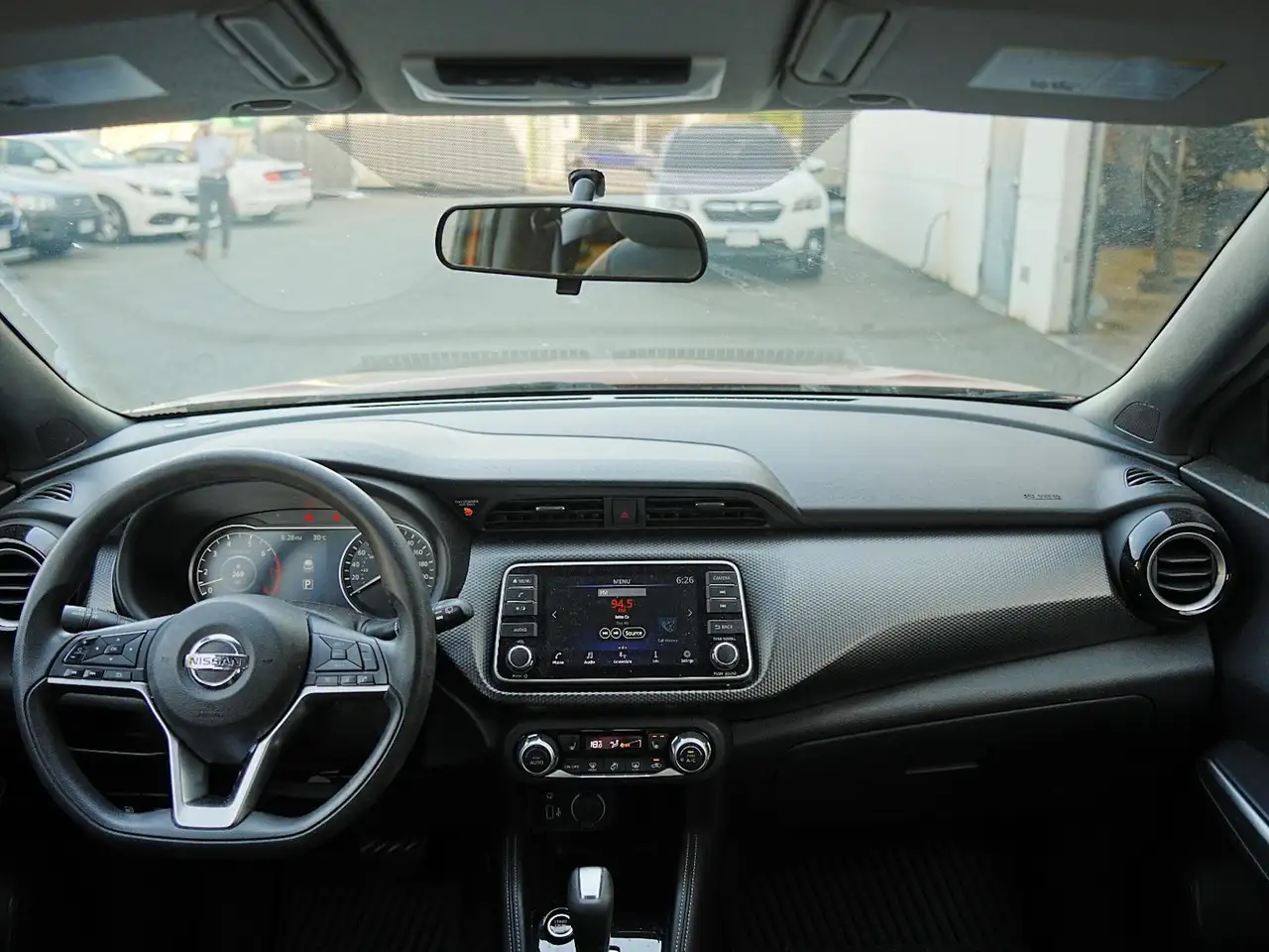 Nissan Kicks снимка Nissan Kicks