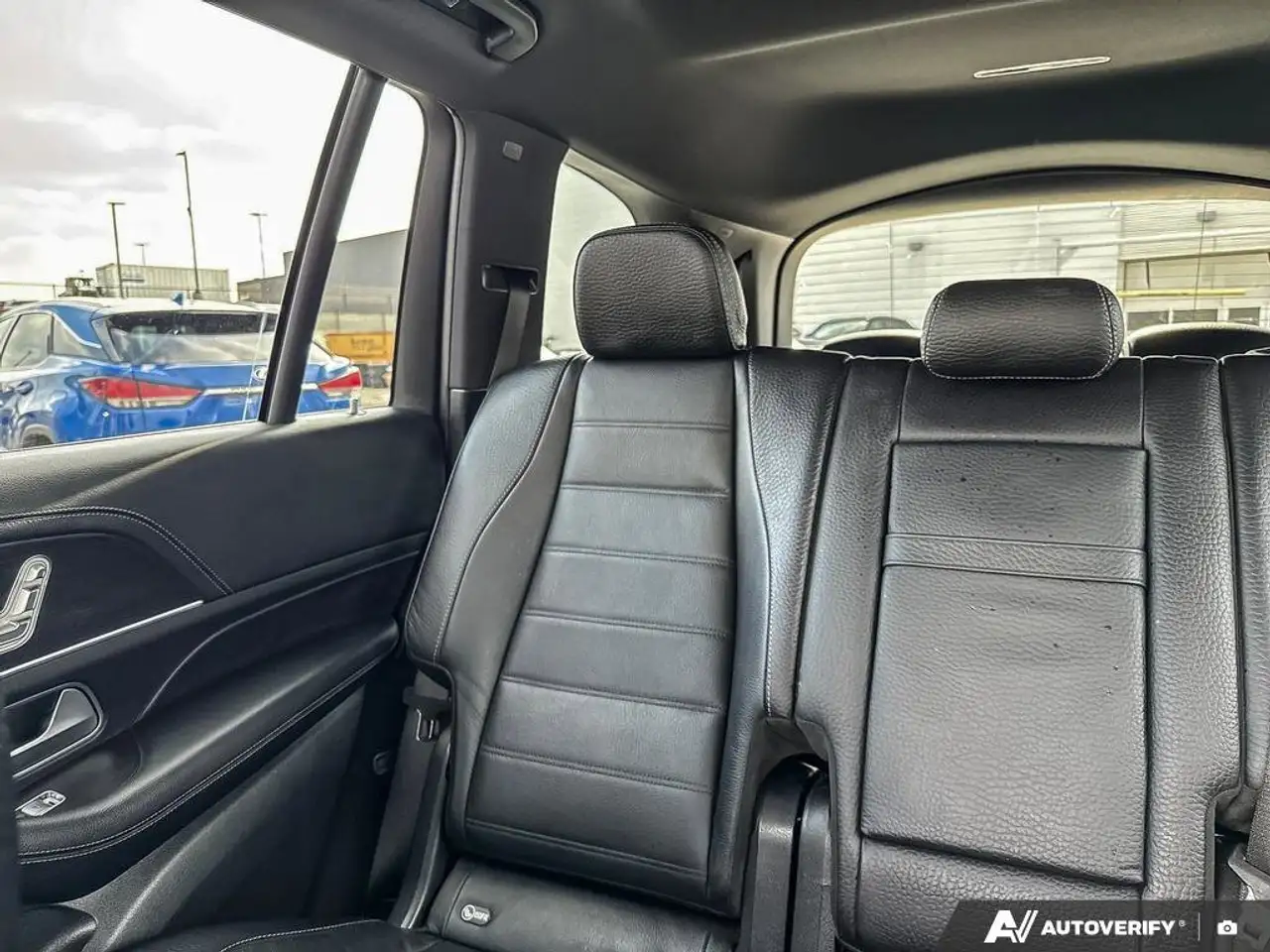 Mercedes-Benz GLS снимка Mercedes-Benz GLS