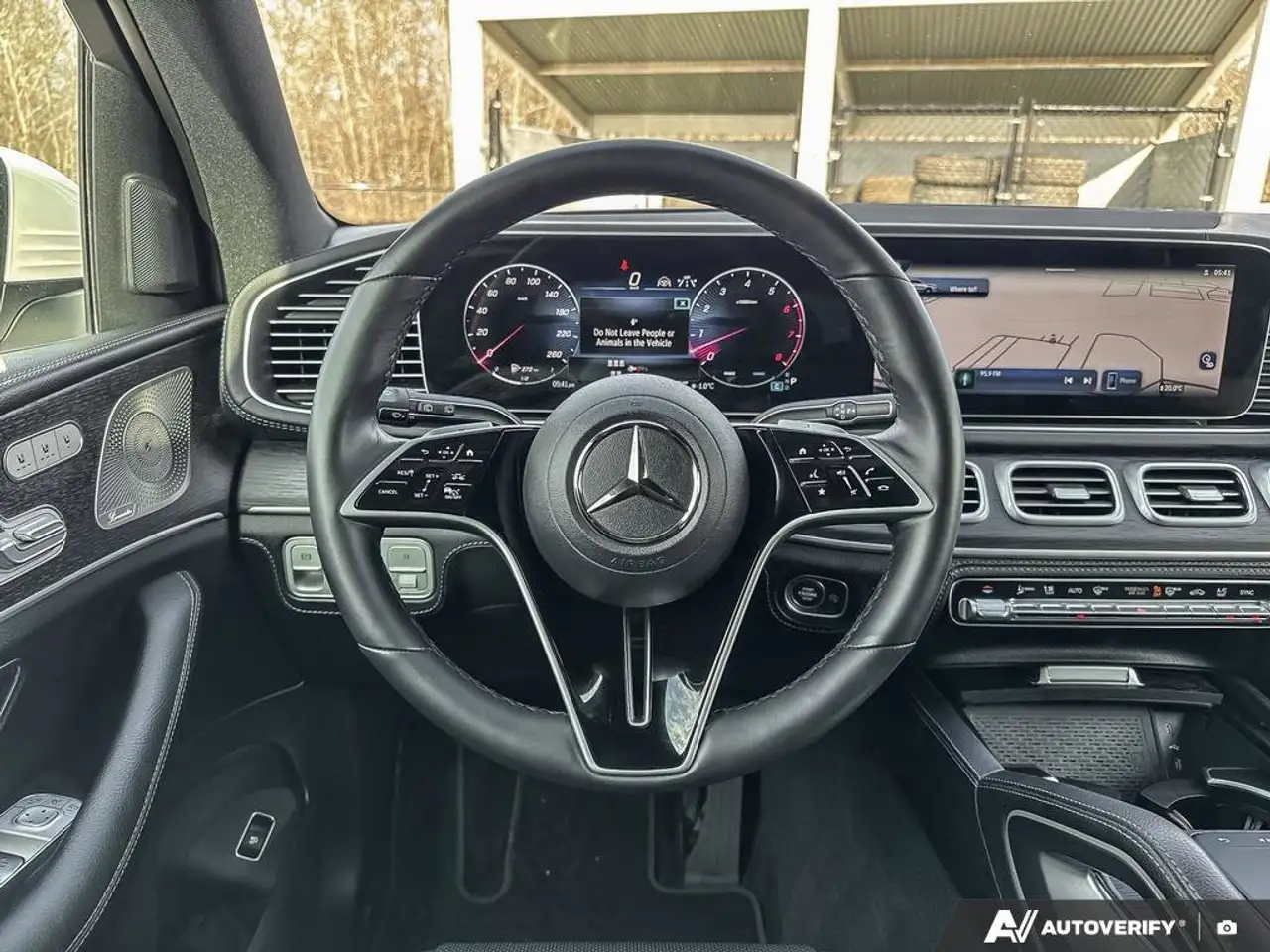 Mercedes-Benz GLS снимка Mercedes-Benz GLS