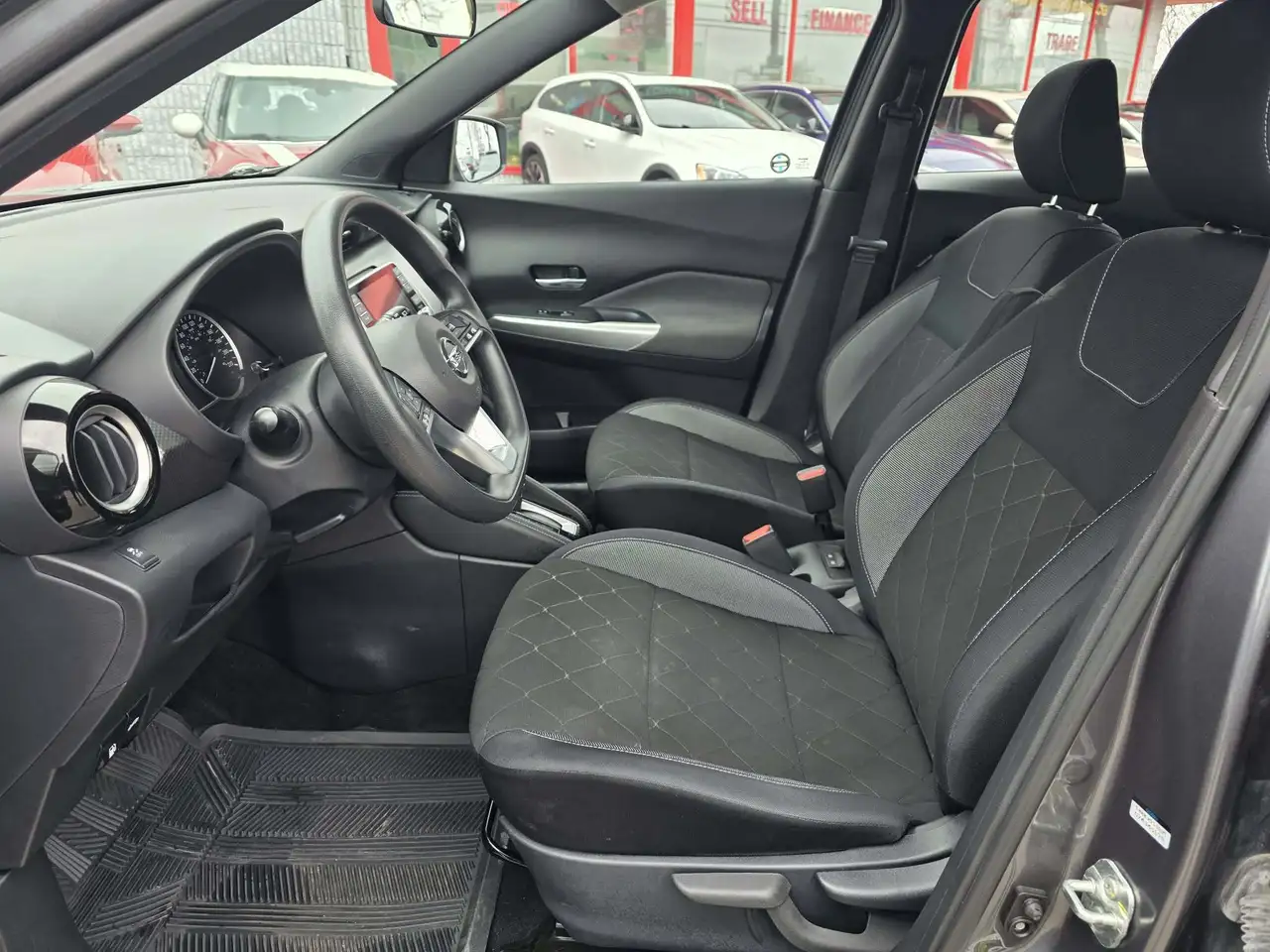 Nissan Kicks снимка Nissan Kicks