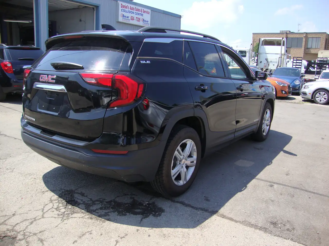GMC Terrain photo GMC Terrain